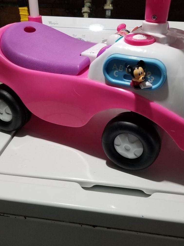 Disney Minnie Mouse Ride On Toy