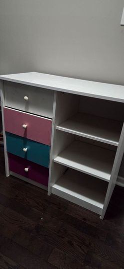 FREE Kids dresser
