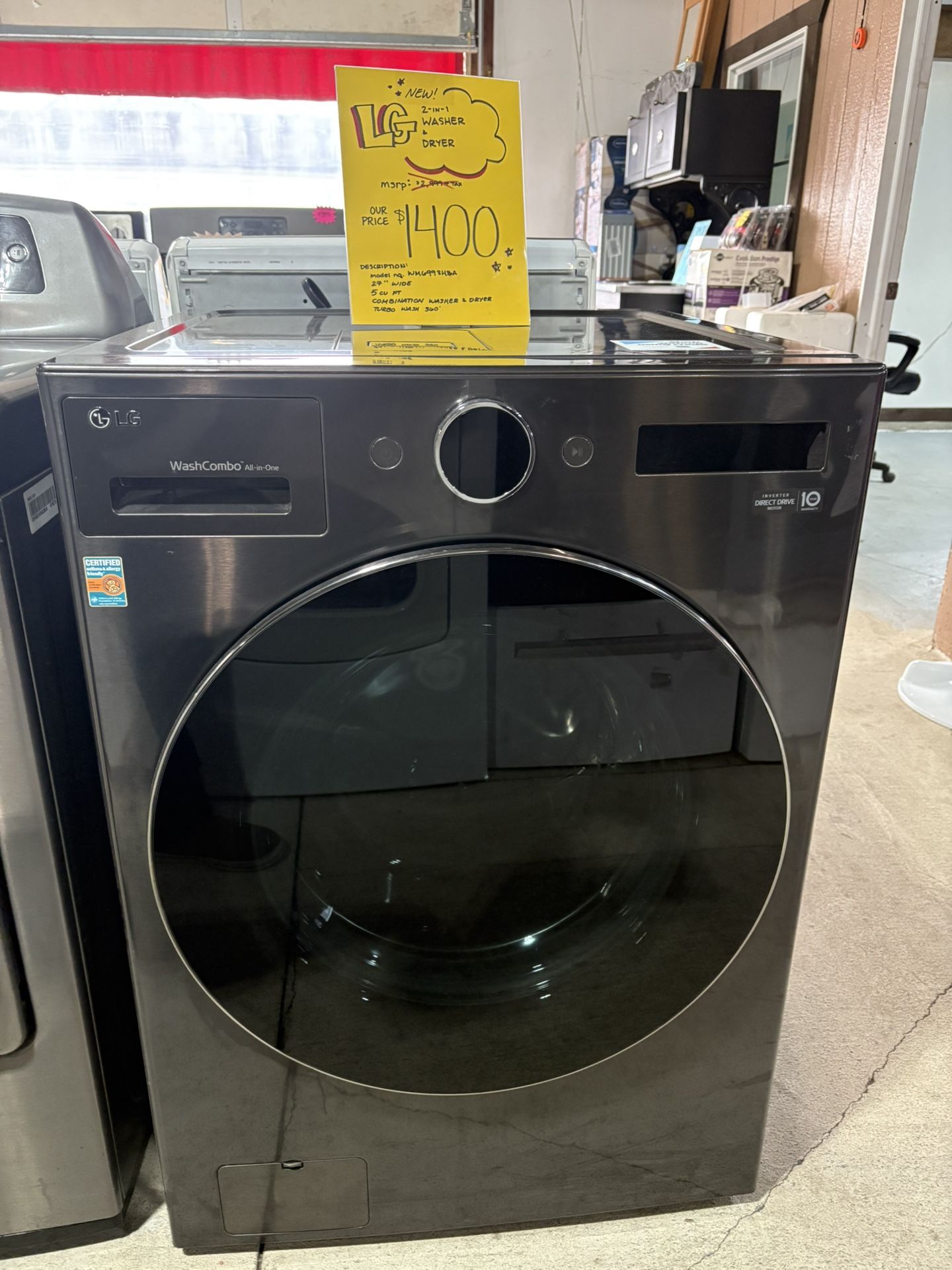 LG WASHER AND DRYER COMBO 