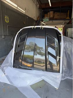 Carbon Fiber Hood for 2018-2023 Mustang