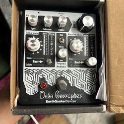 Earth Quaker Data Corrupter