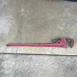 Pipe Wrench 