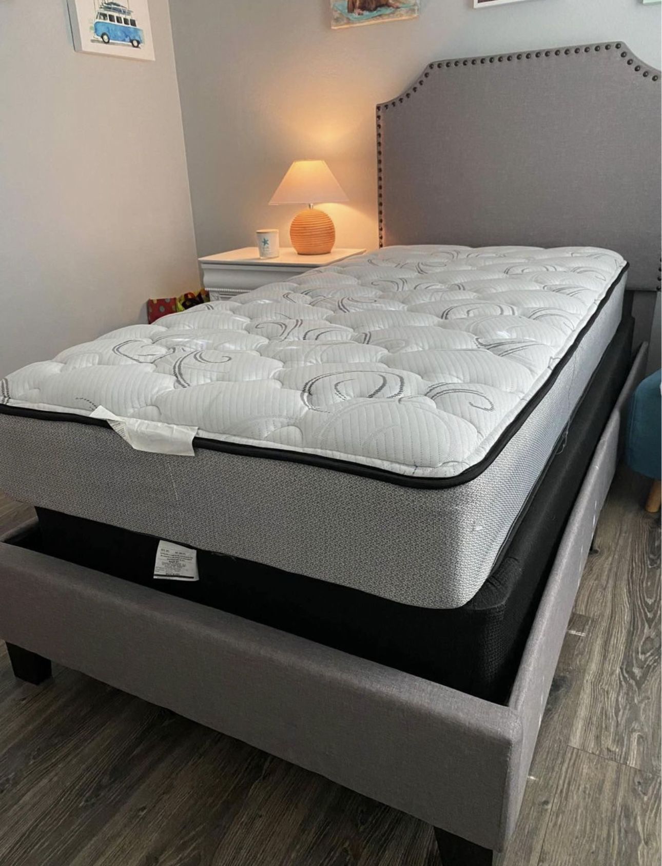 Twin Bed with Mattress/Box Spring/Frame