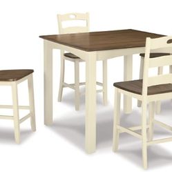 5 Piece New Wooden Table And Chairs Set