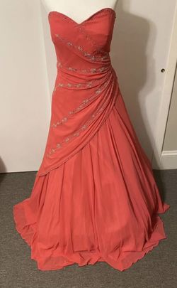 Elegant New Years Gown 🎆 