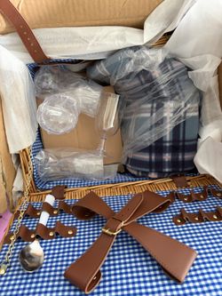 Picnic basket for 4 people