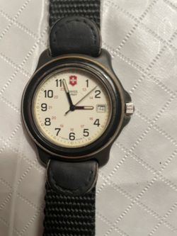 Vintage 90’s Men’s Swiss Army Watch 