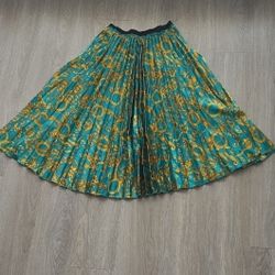 Pleated Skirt 