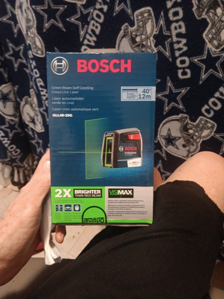 BOSCH  SELF LEVELING CROSS LINE LASER