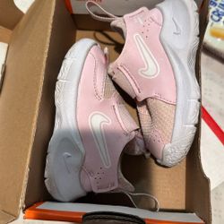 Toddler Flex Runner Nikes 