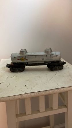 Lionel Sunoco Tank Car