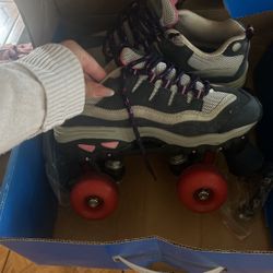 Vintage Skechers Skating Shoes 