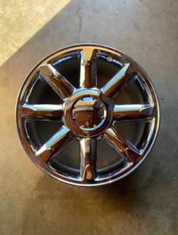 New GMC Denali Wheel 20x8.5 Chrome