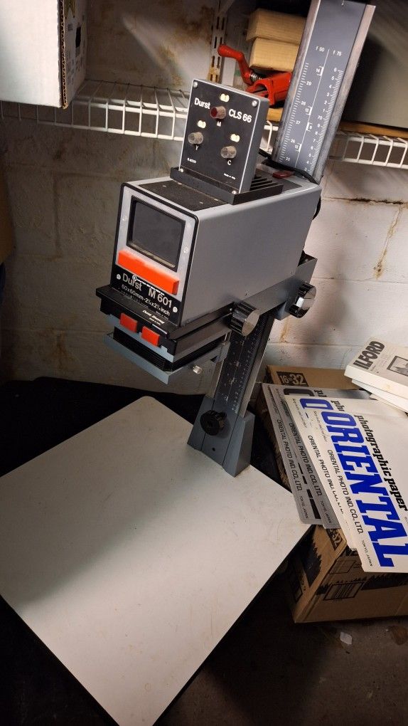 Durst M601 Photo Enlarger with CLS66 Color Head 6x6 120mm 35mm Film Paper Darkroom