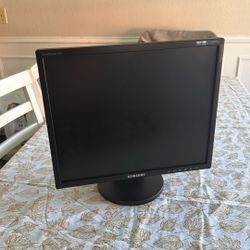 Samsung 19” Monitor