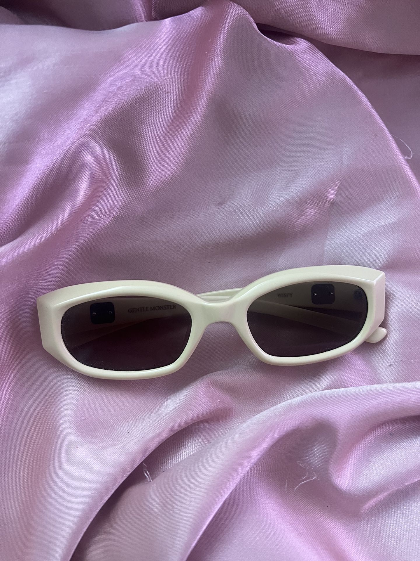 Gentle Monster x Jennie Sunglasses