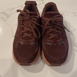 Hoka U Clifton L Suede