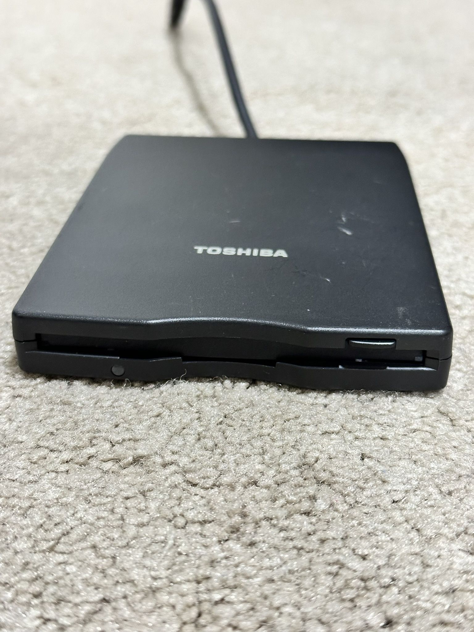 Toshiba 3.5” floppy drive