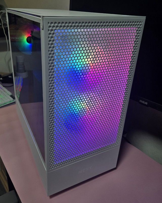 Computer Gaming Ryzen 7/ Open to trade