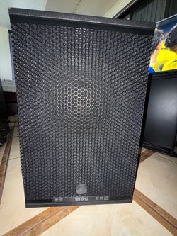 RCF SUB15-as active 2200 watt