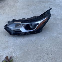 Headlight Chevy Equinox 2018-2021