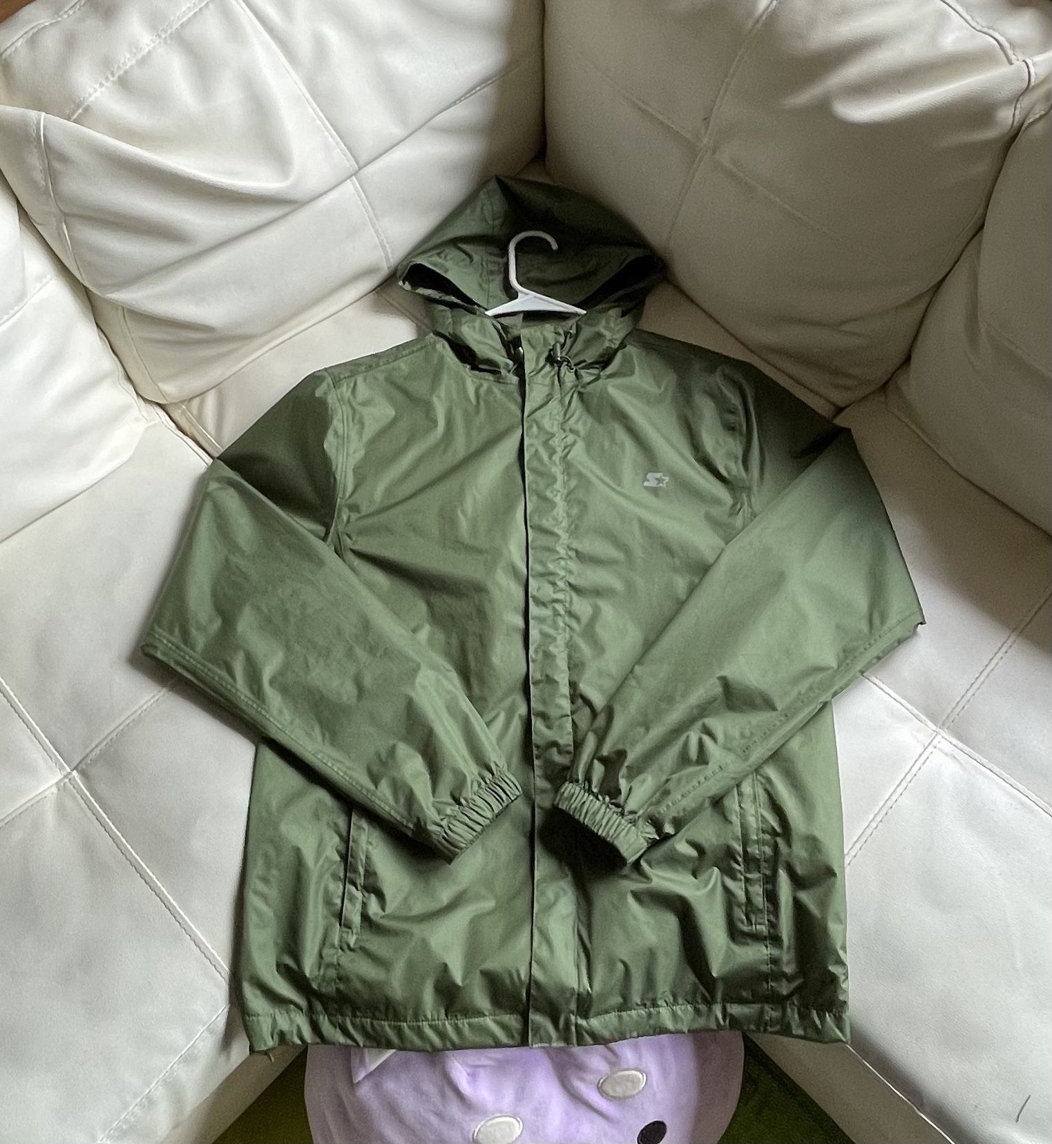Starter Windbreaker Rain Jacket. New Condition!