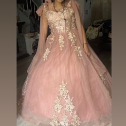 Quinceañera Dress, Rose Gold Size Large 