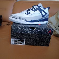 Jordan Spizike Low