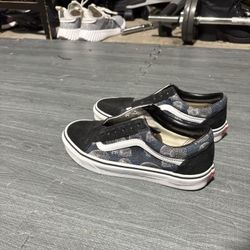 Skeleton Vans Shoes 