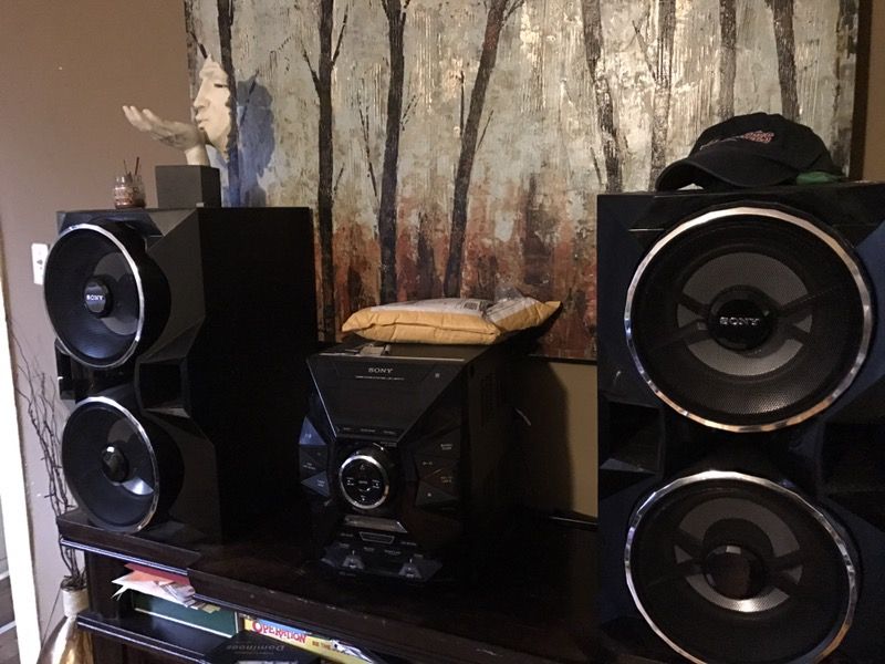 Sony Home Audio System LBT-GPX77
