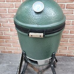 Medium Big Green Egg
