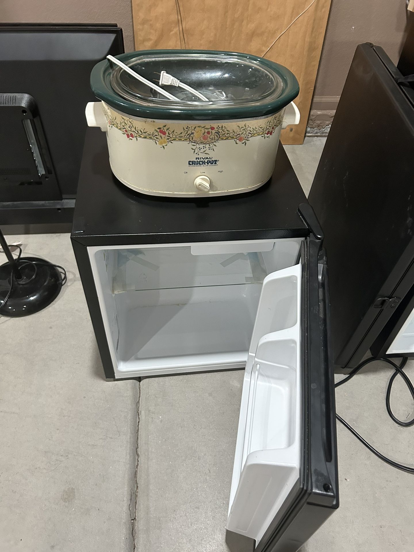 Mini Fridge