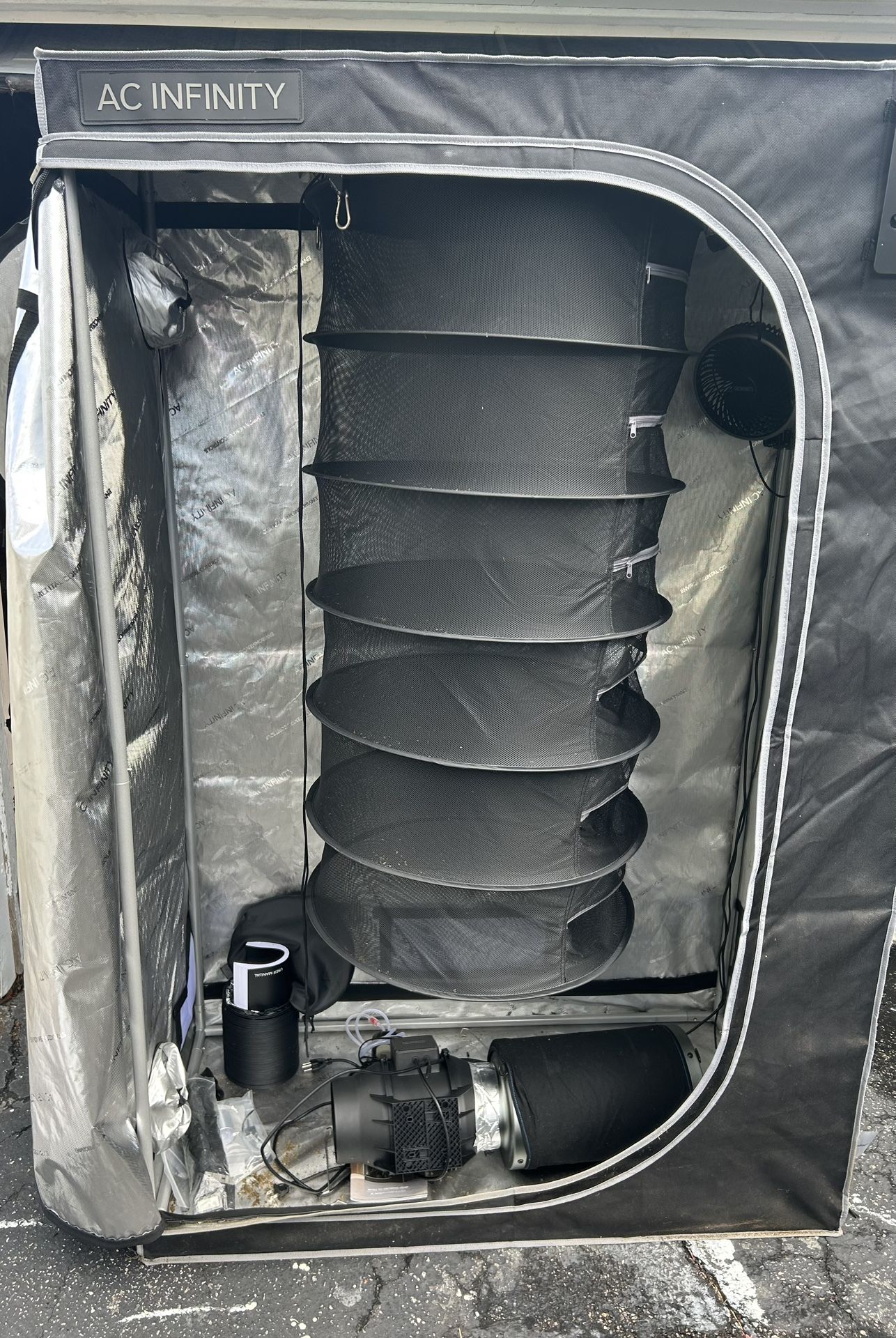 AC Infinity 2x4 Complete Grow Tent 