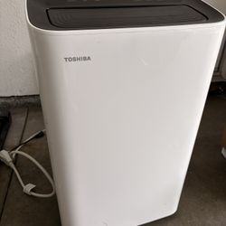 Toshiba Portable Air Conditioner 