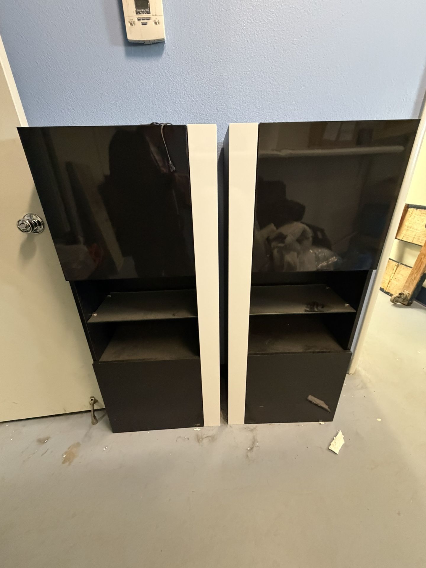Wall Mount Entertainment Cabinets