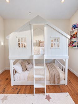 Pottery Barn White Wood House Bunk Bed Kids