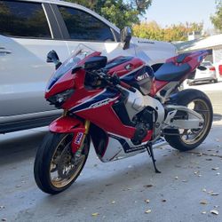 2017 Honda Cbr1000rr SP