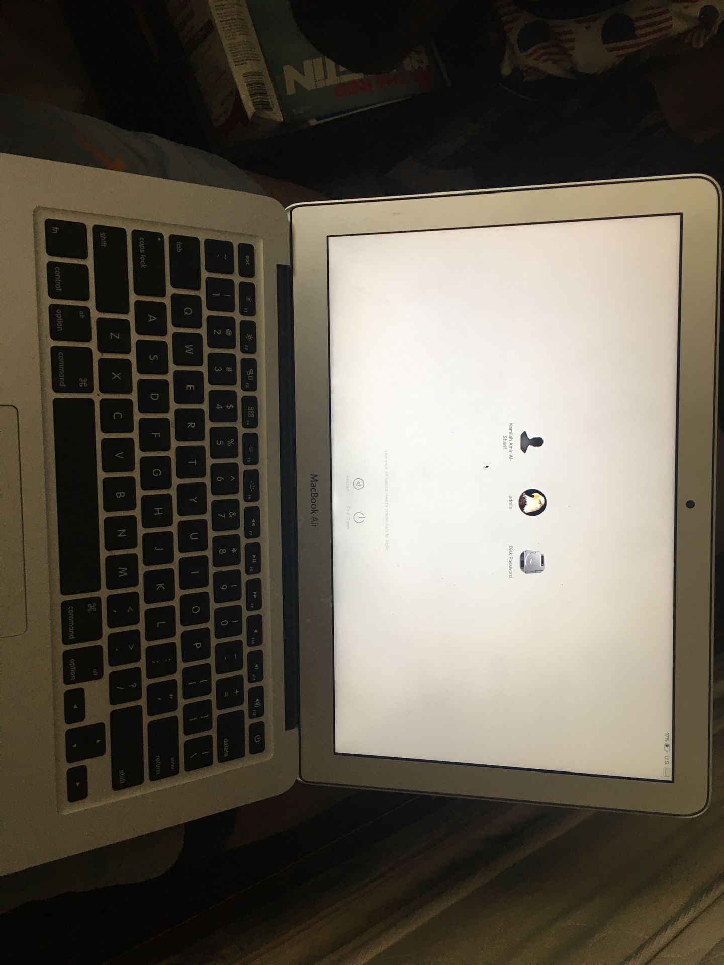 Mac book air 2012 locked