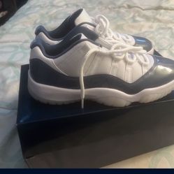 Blue Retro 11s Jordans