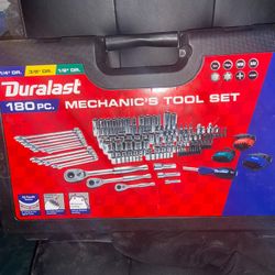 180pc Mechanics Tool Set