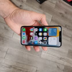 IPHONE X...256GB  UNLOCK FOR ANY SIM