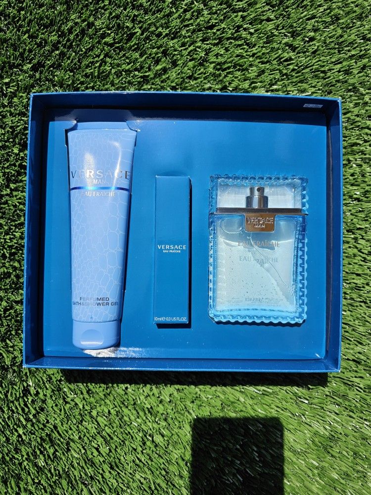 Perfumes Versace Eau De Fraiche 3.4oz Set $75