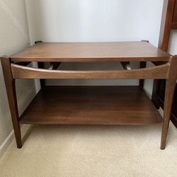 Bassett Furniture Vintage Mid Century Modern Coffee Table/Side Table Very Good Condition 