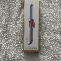 INFINITI PRO CONAIR CURLING IRON 