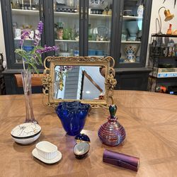 Vintage MCM vanity items lot #105