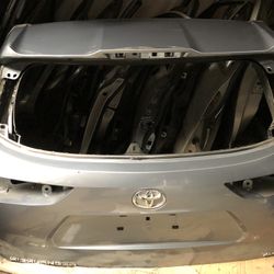 2019-2020-2021 Toyota Highlander Tailgate Oem