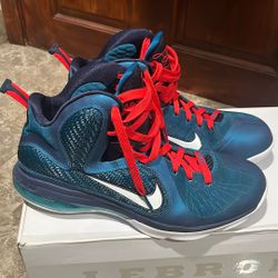 Nike Lebron 9 Size 11