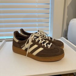 Adidas Handball Spezial Shoes. Never worn! Size 5 WMNS