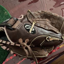 Rawlings The Golden Glove Size 11 - 1/2 In Good Condiction 