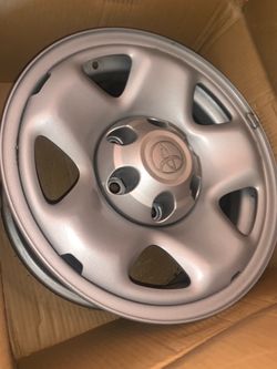 Toyota Steel Wheels all 4 with Center Cap 4